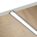 Profil aluminiowy LED GROOVE10 anodowany z kloszem - realizacja z przekrojem