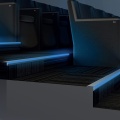 Profil aluminiowy schodowy LED UP-BOLD12 czarny z kloszem - realizacja z przekrojem