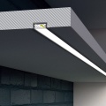 Profil aluminiowy LED GROOVE14.v2 biały malowany z kloszem - realizacja z przekrojem