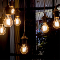 Żarówka LED dekoracyjna E27 A60 10W 2200K Filament - VT-2028