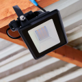 Naświetlacz LED 10W 73lm/W czarny - VT-118