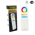 Żarówki LED RGB+CCT 4W GU10 230V + pilot FUT089 - 8 strefowy - (zestaw)