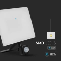 Naświetlacz LED FLUXI z czujnikiem ruchu PIR - 50W 120lm/W czarny - VT-4949-FC