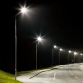 Solarna latarnia uliczna LED VIA z panelem fotowoltaicznym i pilotem - 200W 2400lm 6000K IP54 - EKO9096 -realizacja