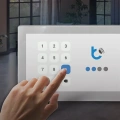 Panel sterujący WiFi 5" IPS biały - 12-24V DC - controlpanelM - Blebox - Zablokuj panel hasłem